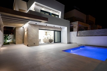 Last villa in Villamartin area - Lotus Properties