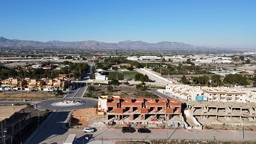 Townhouses with solarium and swimming pool in Cox - Alicante - Lotus Properties