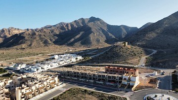 Townhouses with solarium and swimming pool in Cox - Alicante - Lotus Properties