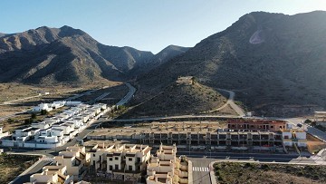 Townhouses with solarium and swimming pool in Cox - Alicante - Lotus Properties