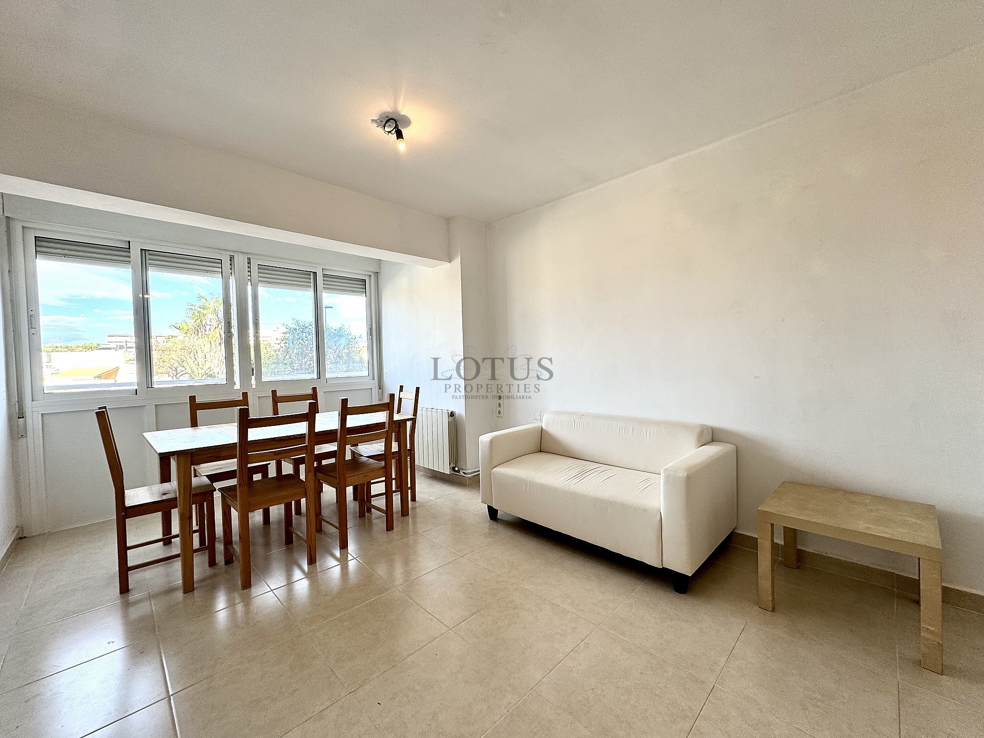 Fantastiskt läge 100 meter från Havet - Torrevieja  - Lotus Properties