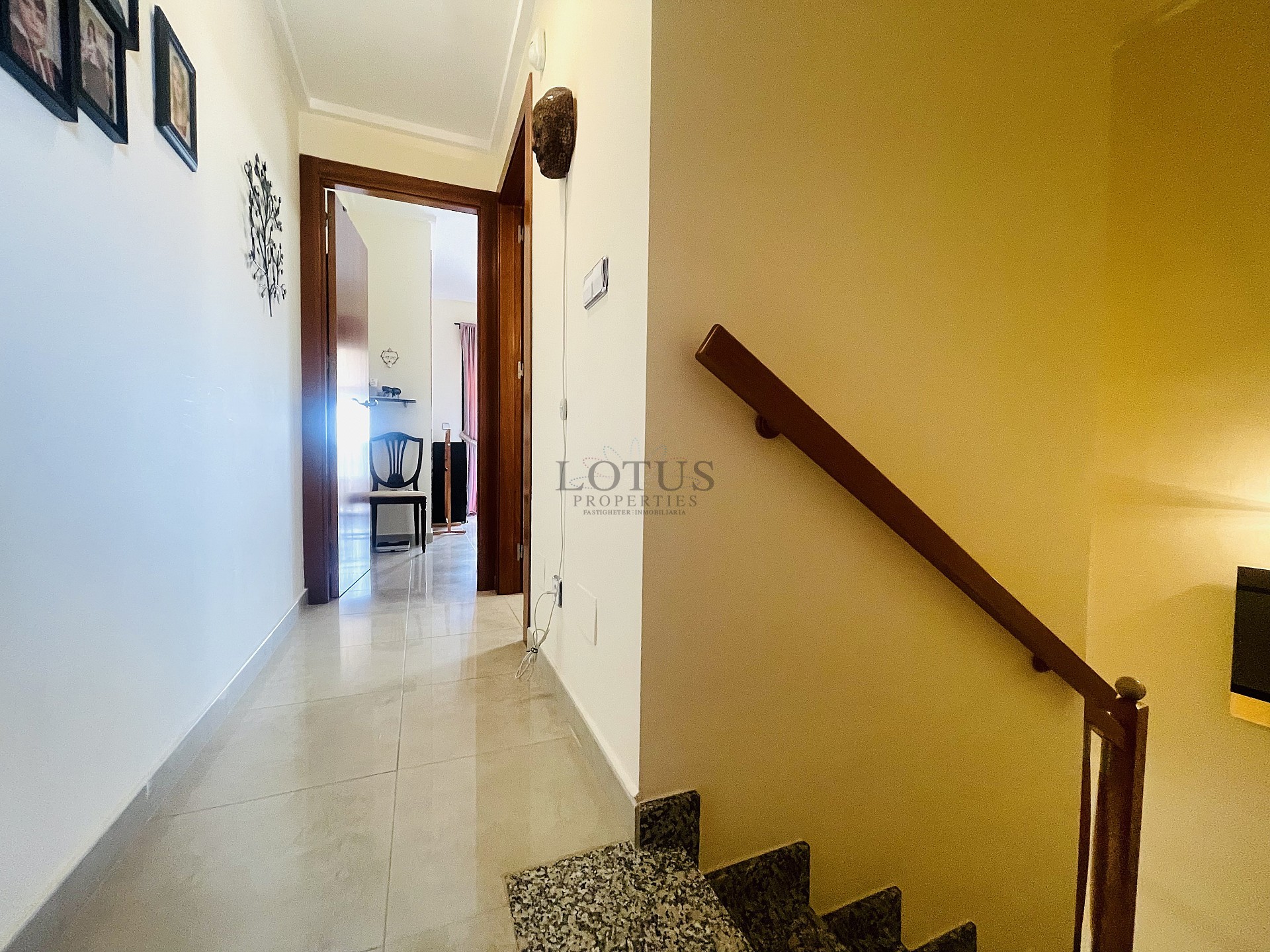 Radhus i vackra Residencial Albamar i Ciudad Quesada - Lotus Properties