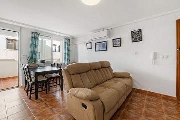 Appartement met 3 slaapkamers op slechts 300 meter van het strand van La Mata! - Lotus Properties