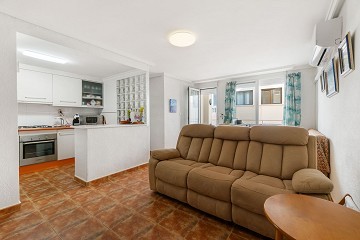 Appartement met 3 slaapkamers op slechts 300 meter van het strand van La Mata! - Lotus Properties