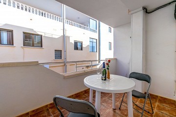Appartement met 3 slaapkamers op slechts 300 meter van het strand van La Mata! - Lotus Properties
