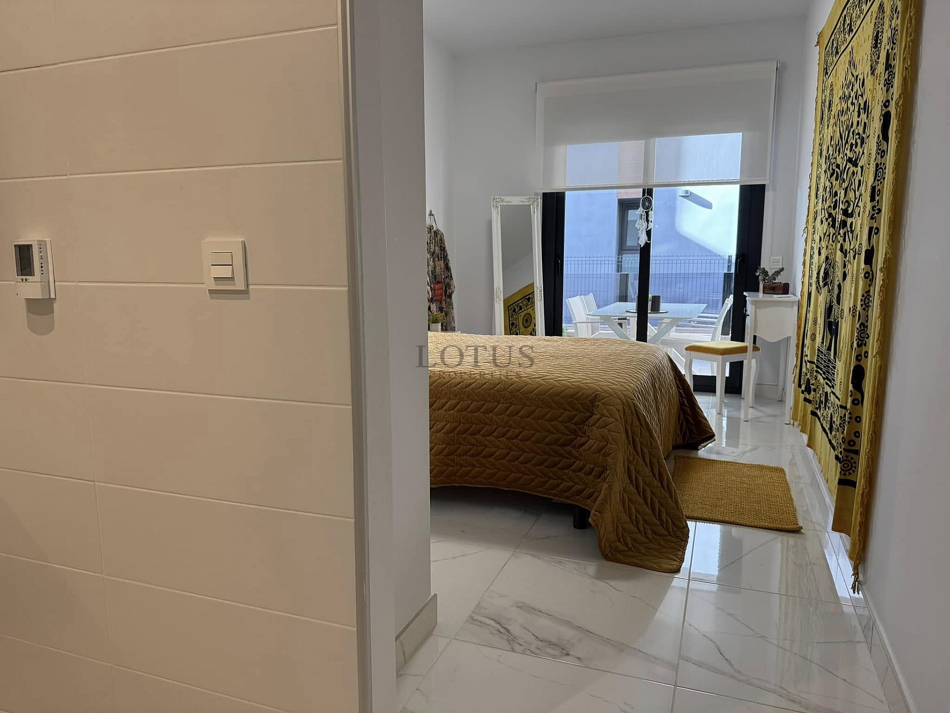 Fantastisk Markplan med Moderna Bekvämligheter - Lotus Properties