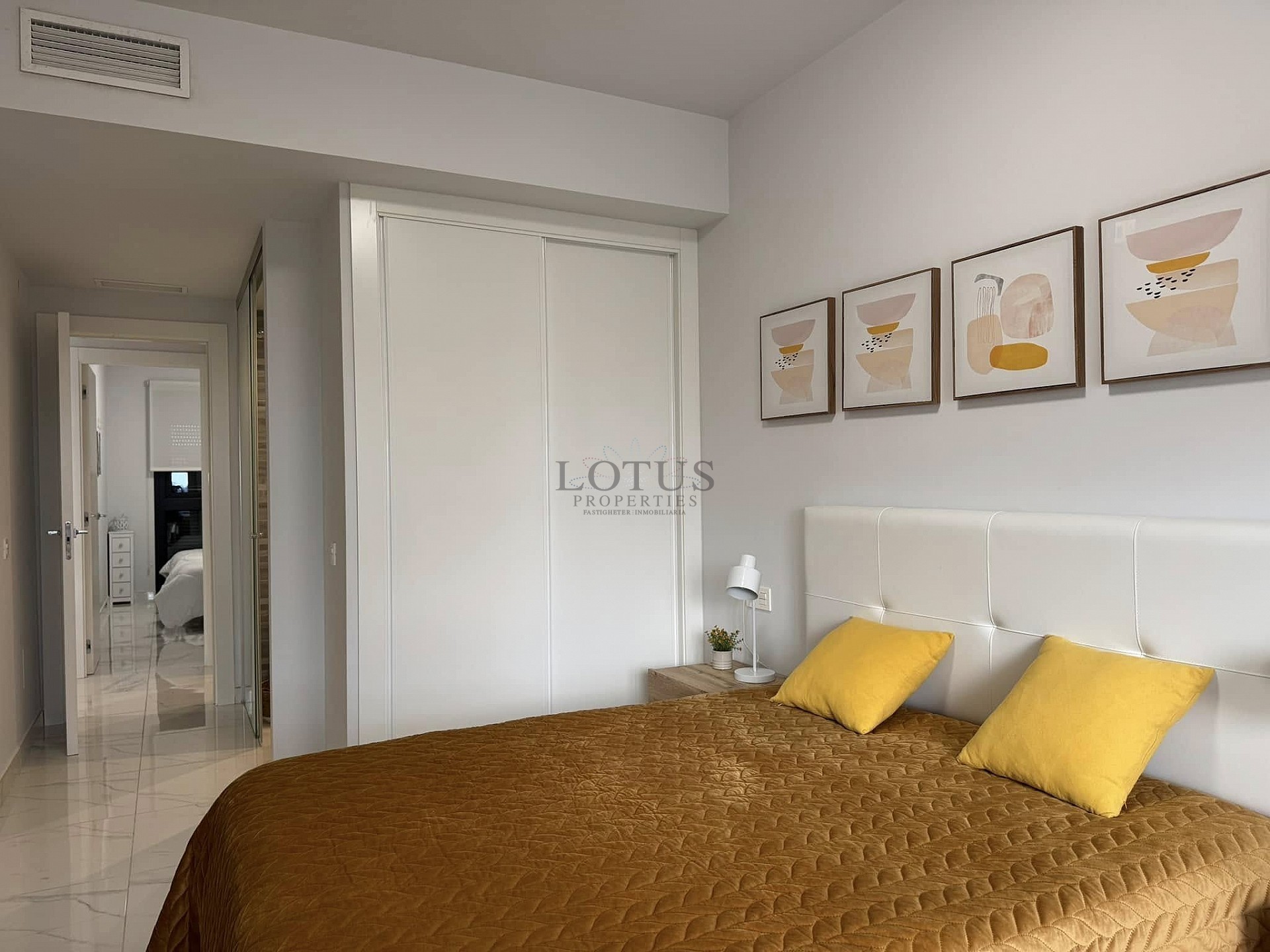 Fantastisk Markplan med Moderna Bekvämligheter - Lotus Properties