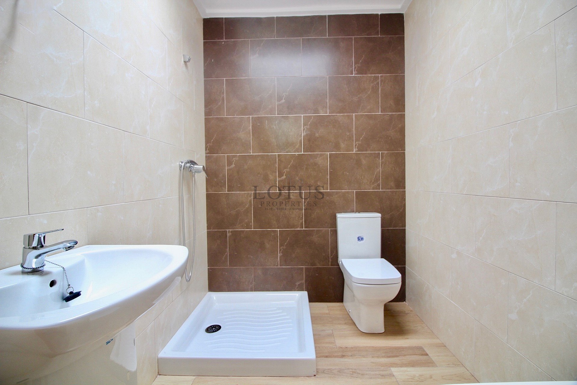 Nya & Prisvärda radhus - Torrevieja - Lotus Properties