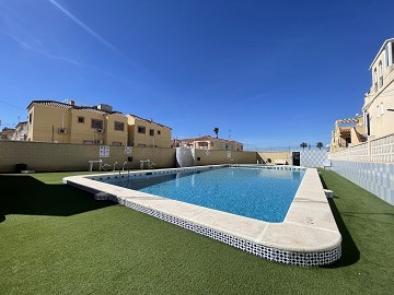 Mooi duplex appartement in El Chaparral met zwembad en terras op westlocatie! - Lotus Properties