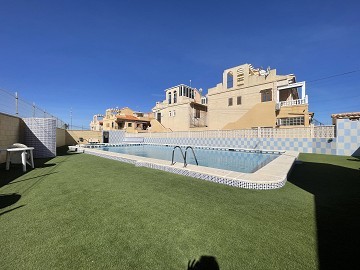 Mooi duplex appartement in El Chaparral met zwembad en terras op westlocatie! - Lotus Properties