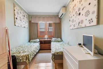 Pareltje met privé dakterras op slechts 250 m van Playa Los Locos - Lotus Properties