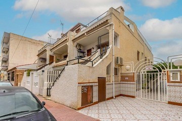 Pareltje met privé dakterras op slechts 250 m van Playa Los Locos - Lotus Properties