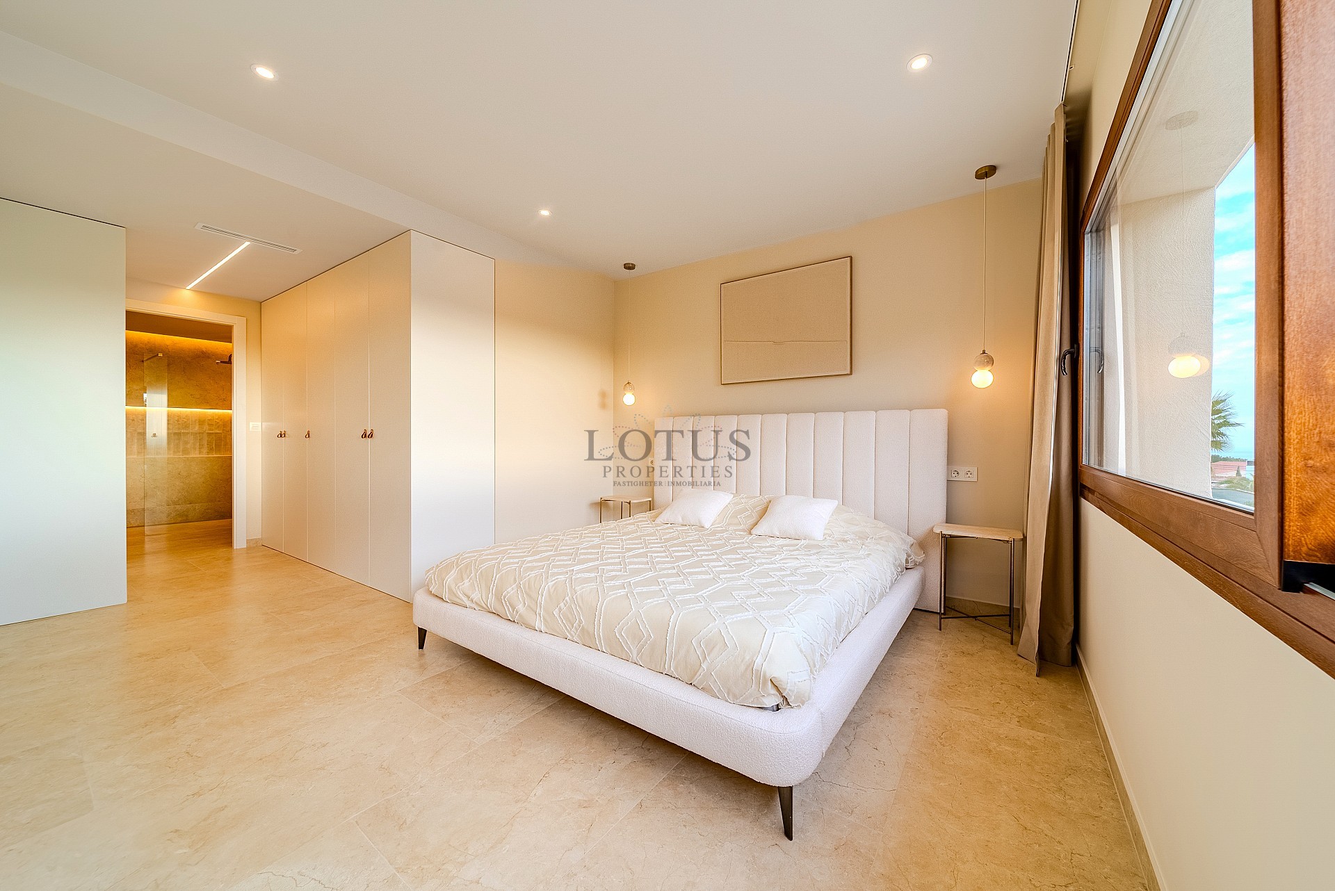 Lyxvilla till salu i Altea med imponerande utsikter - Lotus Properties