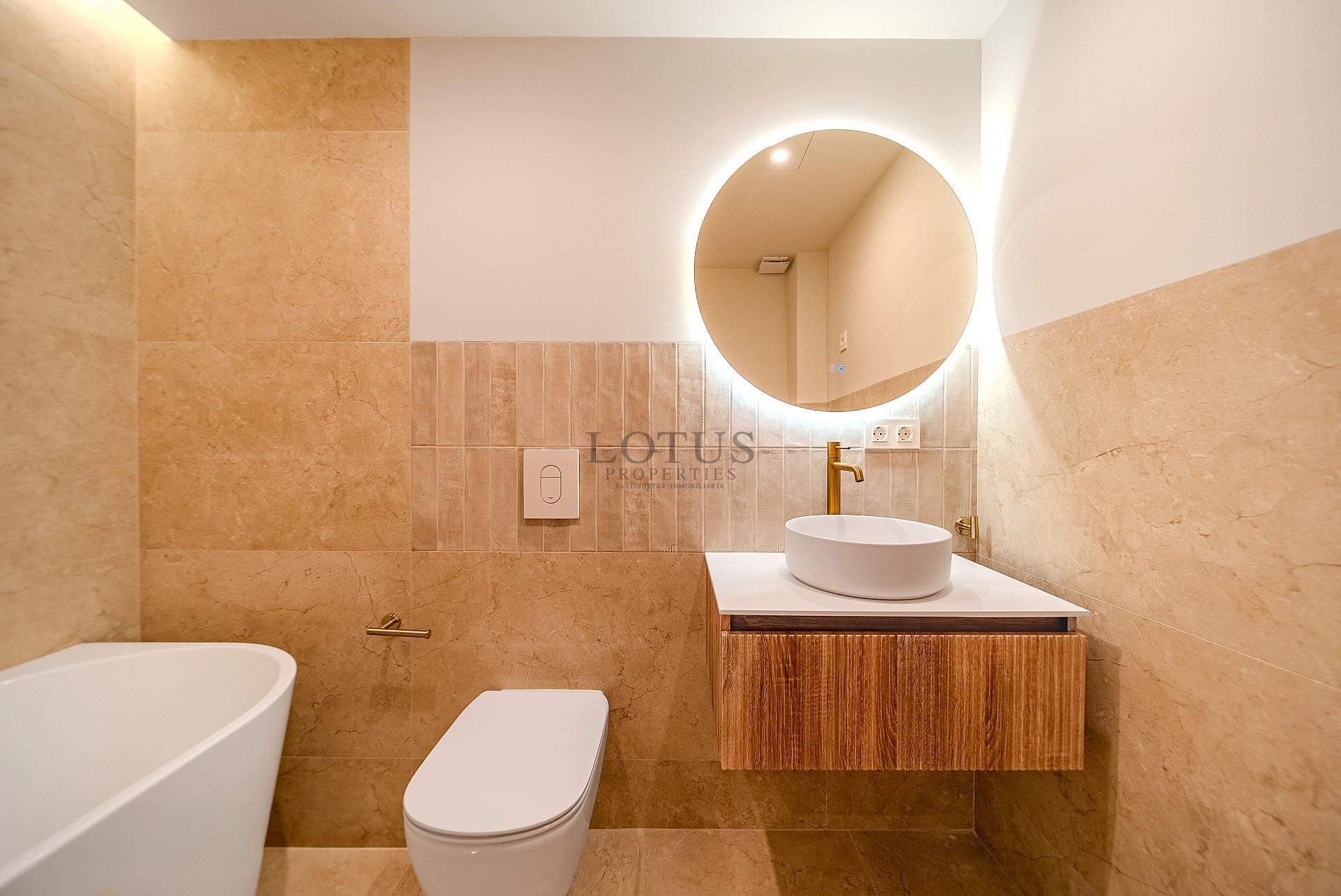 Lyxvilla till salu i Altea med imponerande utsikter - Lotus Properties