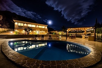Luxe villa te koop in Altea met indrukwekkend uitzicht - Lotus Properties