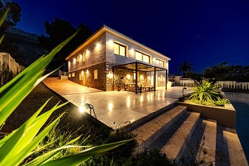 Luxe villa te koop in Altea met indrukwekkend uitzicht - Lotus Properties