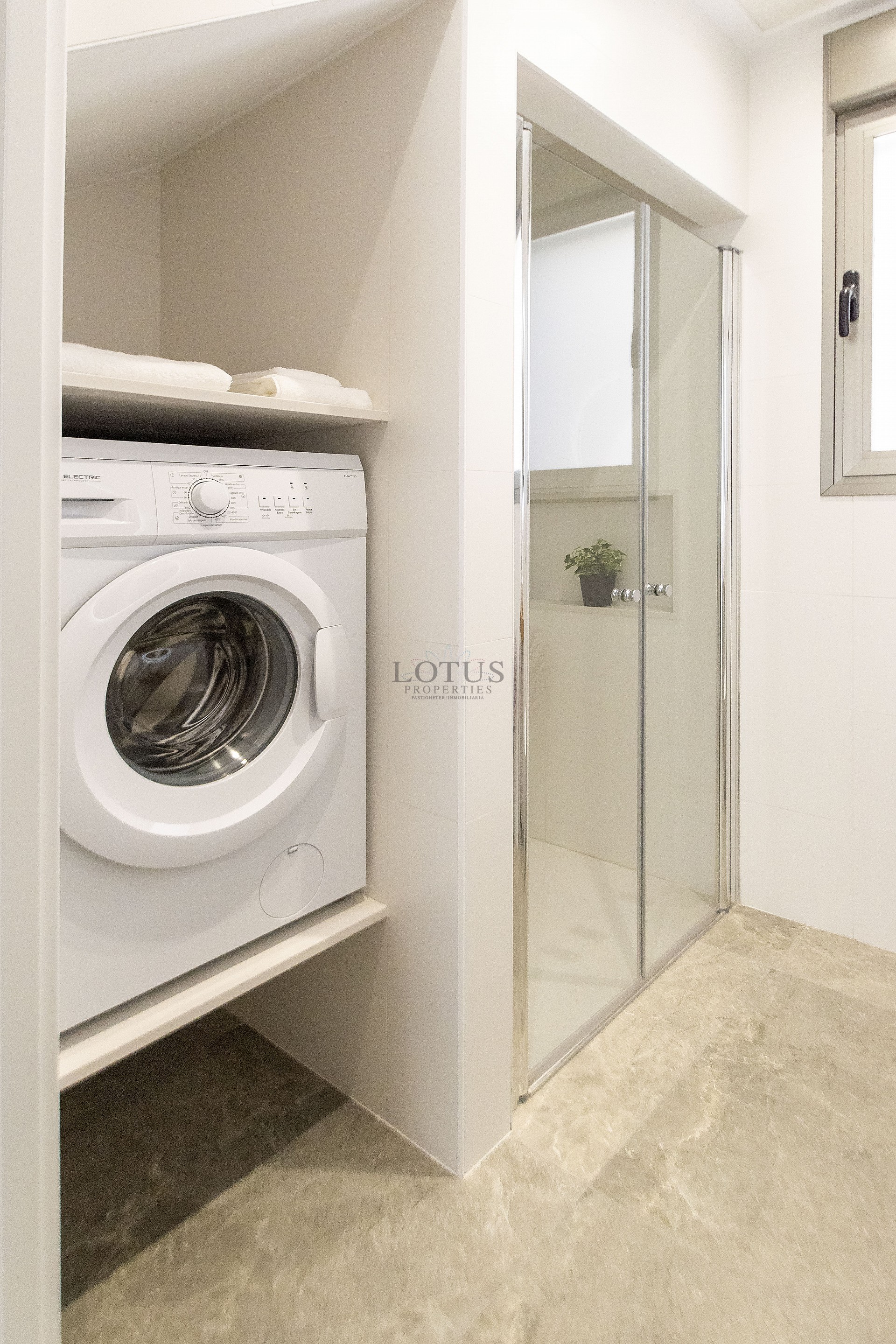 Nybyggnation av 6 magnifika villor i Fantastiska Pilar de la Horadada - Lotus Properties