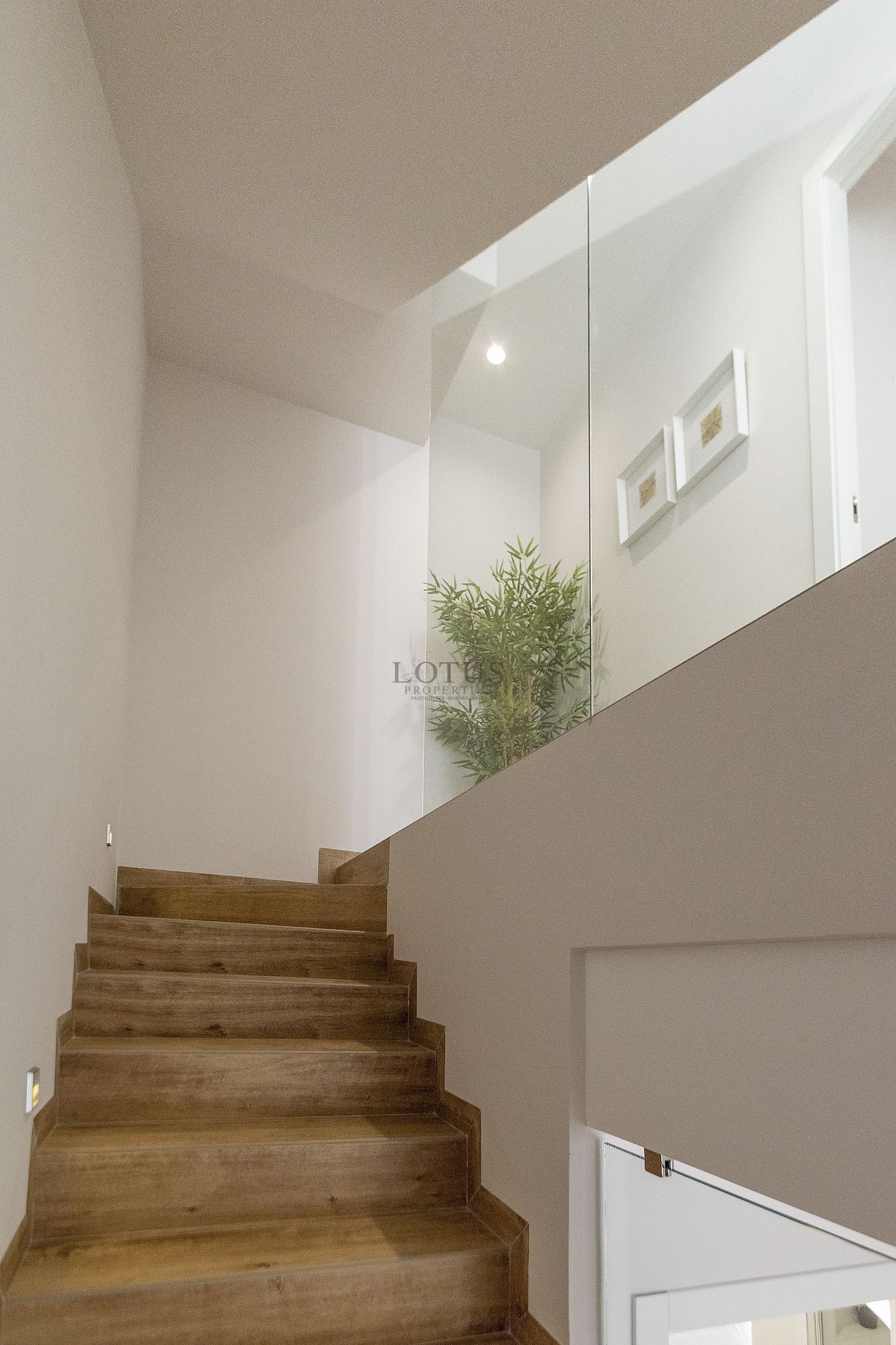 Nybyggnation av 6 magnifika villor i Fantastiska Pilar de la Horadada - Lotus Properties