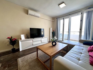GOED GEPLAND APPARTEMENT IN HET HART VAN VILLAMARTIN PLAZA - Lotus Properties