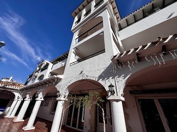 GOED GEPLAND APPARTEMENT IN HET HART VAN VILLAMARTIN PLAZA - Lotus Properties