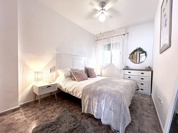 Fantastisk hörnlägenhet i Los Altos - Lotus Properties