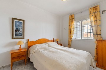 Takvåning i Urb. Bravomar 6 med privat takterrass med havsutsikt - Lotus Properties