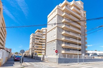 Хорошая 2-комнатная квартира в Нуэва Торревьеха с видом на бассейн - Lotus Properties