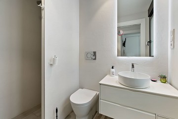 ФАНТАСТИЧЕСКАЯ КВАРТИРА С 3 СПАЛЬНЯМИ ВСЕГО В 90 МЕТРАХ ОТ ПЛАЙЯ ДЕЛЬ КУРА В ТОРРЕВЬЕХЕ С БАССЕЙНОМ - Lotus Properties