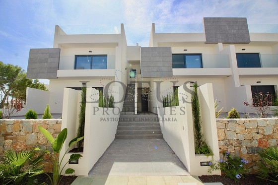 Bungalow con 3 Dormitorios - Los Balcones  - Lotus Properties