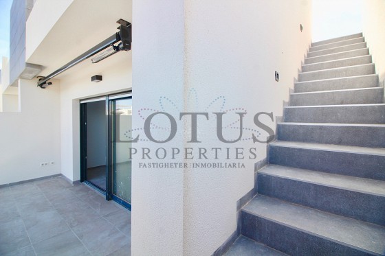 Bungalow con 3 Dormitorios - Los Balcones  - Lotus Properties