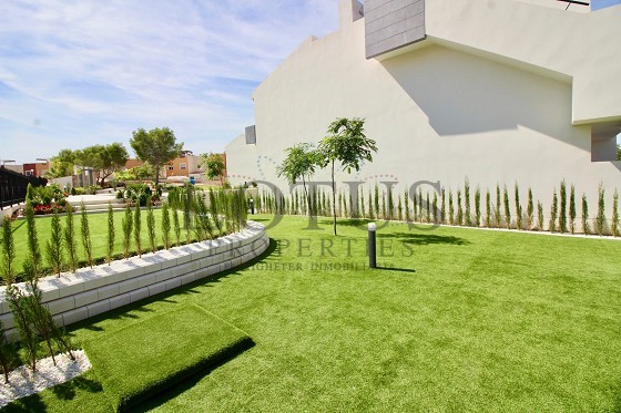 Bungalow con 3 Dormitorios - Los Balcones  - Lotus Properties
