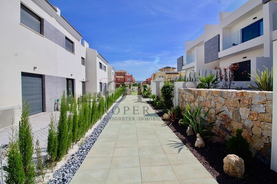 Bungalow con 3 Dormitorios - Los Balcones  - Lotus Properties