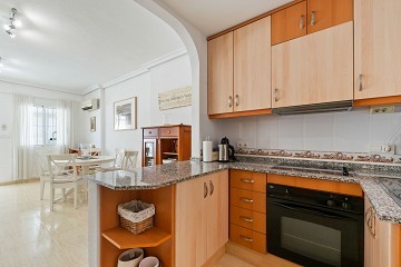 Södervänd Quad i populära Rocio II i hjärtat av Aguas Nuevas - Lotus Properties