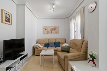 Södervänd Quad i populära Rocio II i hjärtat av Aguas Nuevas - Lotus Properties
