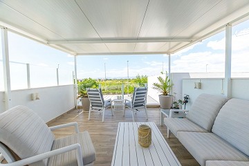 Fantastiskt fin modern villa i Daya Nueva med privat pool och magiskt utsikt - Lotus Properties