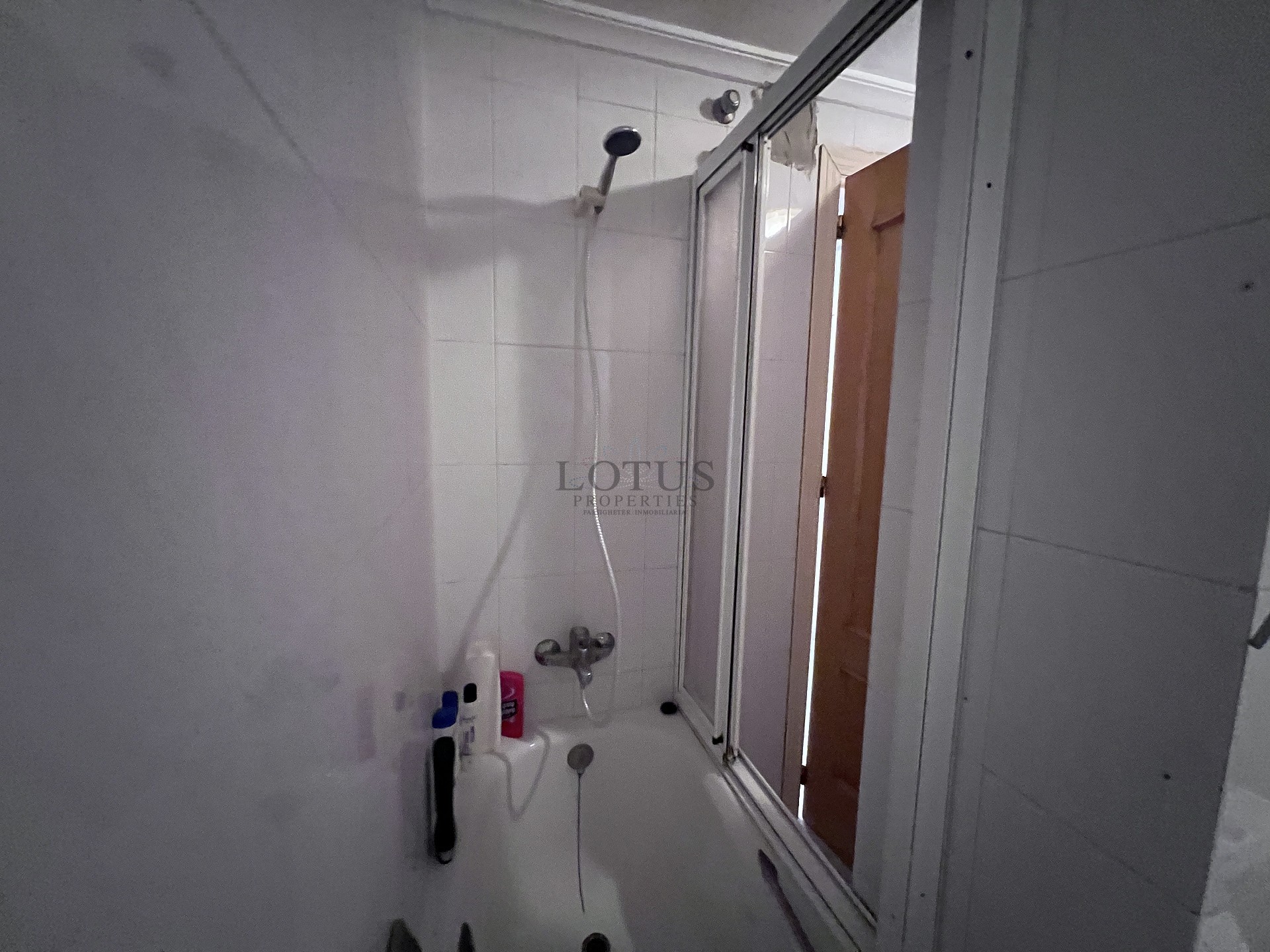 Apartamento céntrico en Torrevieja - Lotus Properties