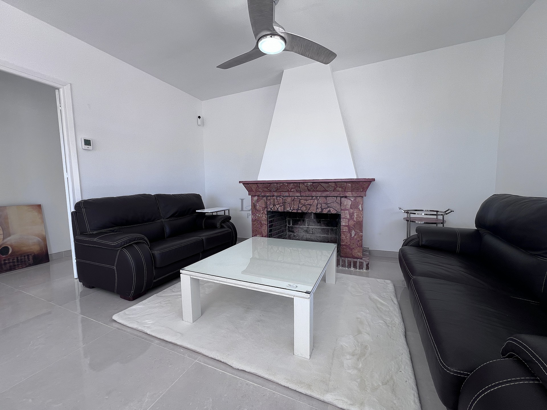 Отремонтированный дом, первая линия пляжа Ла Мата - Lotus Properties