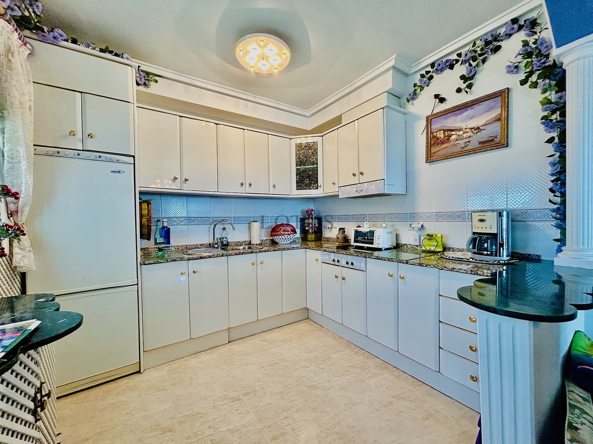 Apartamento con vistas panorámicas en Ciudad Quesada - Lotus Properties