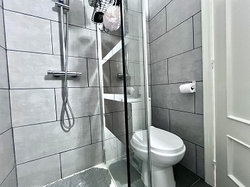 Stunning ground floor semi detached bungalow with garage - Lotus Properties