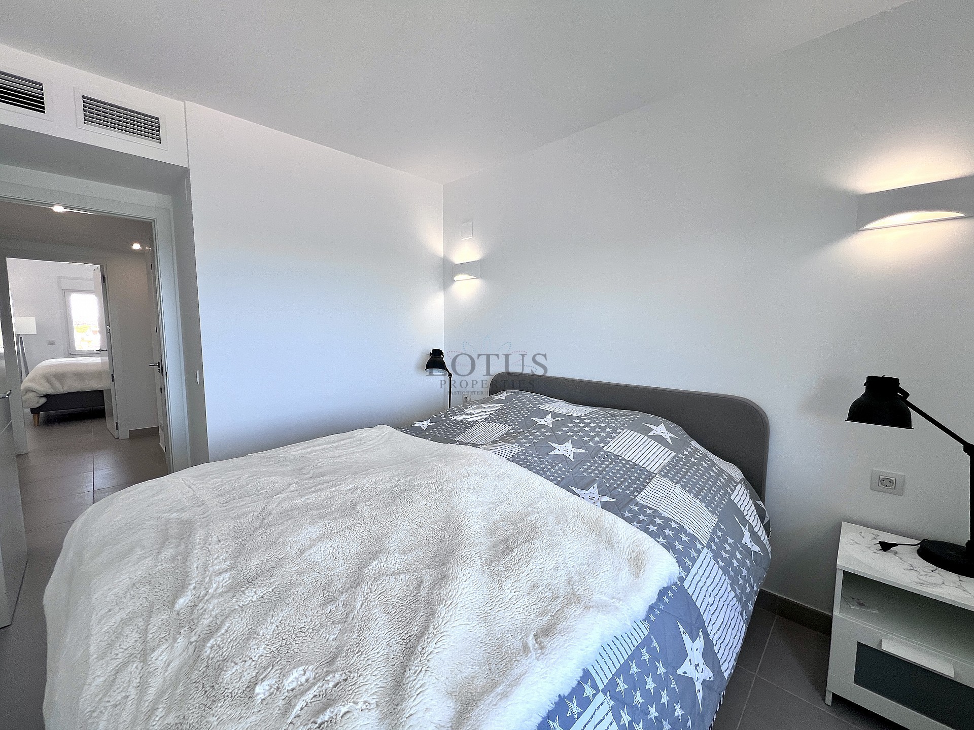 SPECTACULAR PENTHOUSE IN PUNTA PRIMA - Lotus Properties