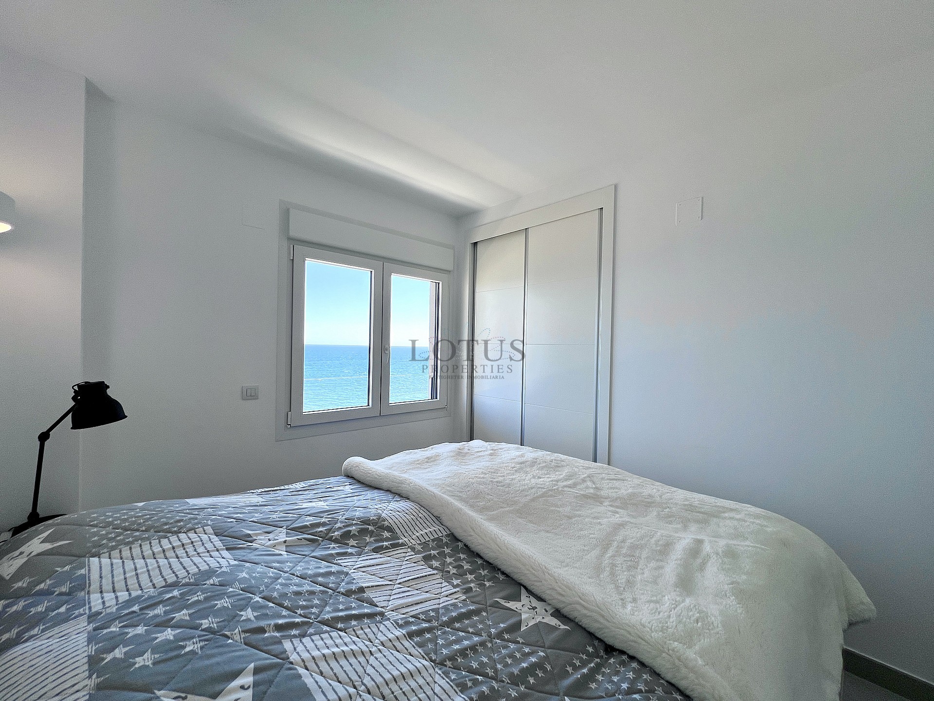 SPECTACULAR PENTHOUSE IN PUNTA PRIMA - Lotus Properties