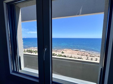 SPECTACULAR PENTHOUSE IN PUNTA PRIMA - Lotus Properties