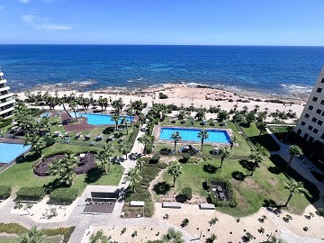 SPECTACULAR PENTHOUSE IN PUNTA PRIMA - Lotus Properties