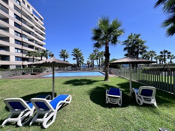 SPECTACULAR PENTHOUSE IN PUNTA PRIMA - Lotus Properties
