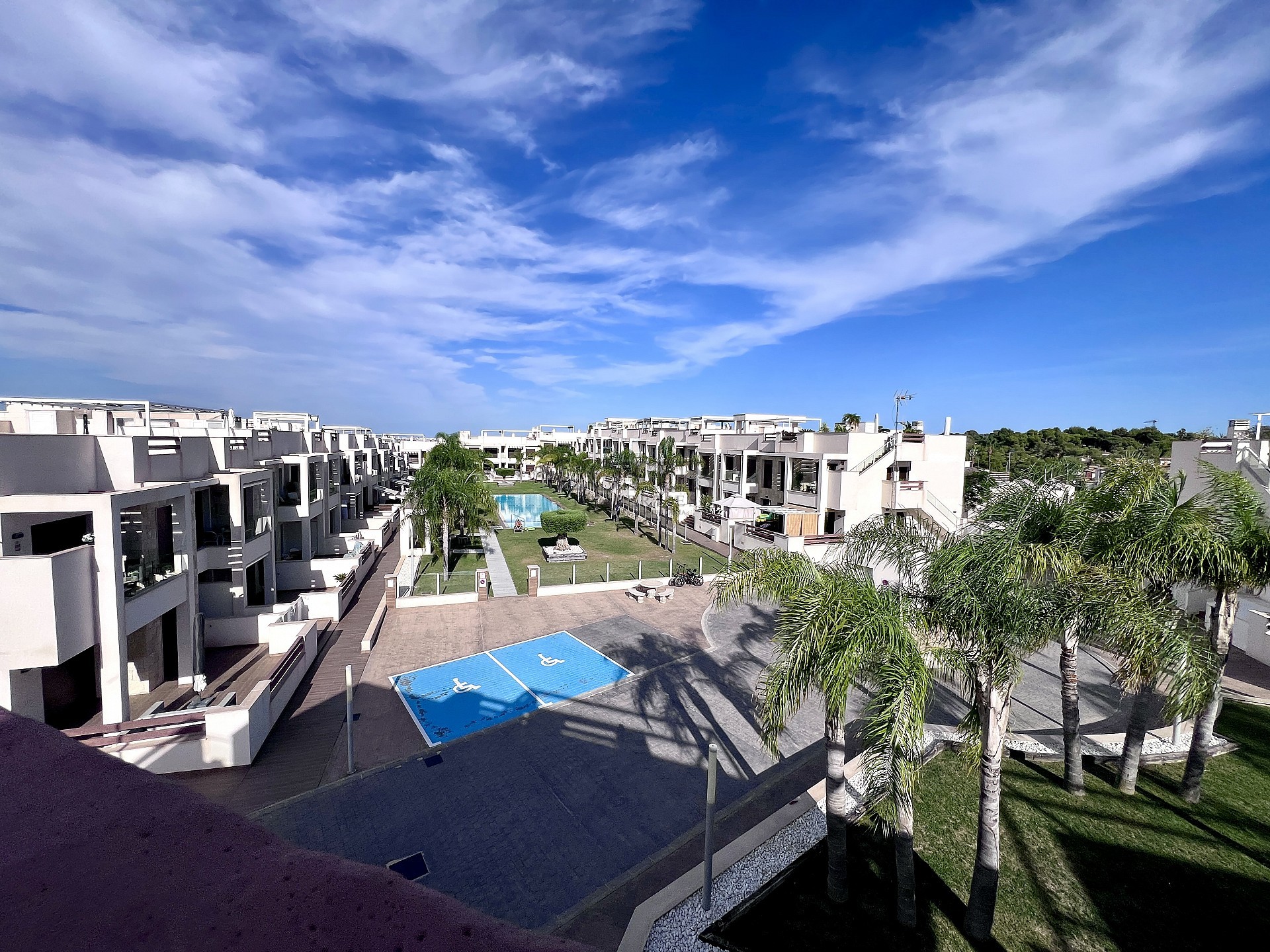 Exclusive 3-bedroom roof bungalow in Los Balcones - Lotus Properties