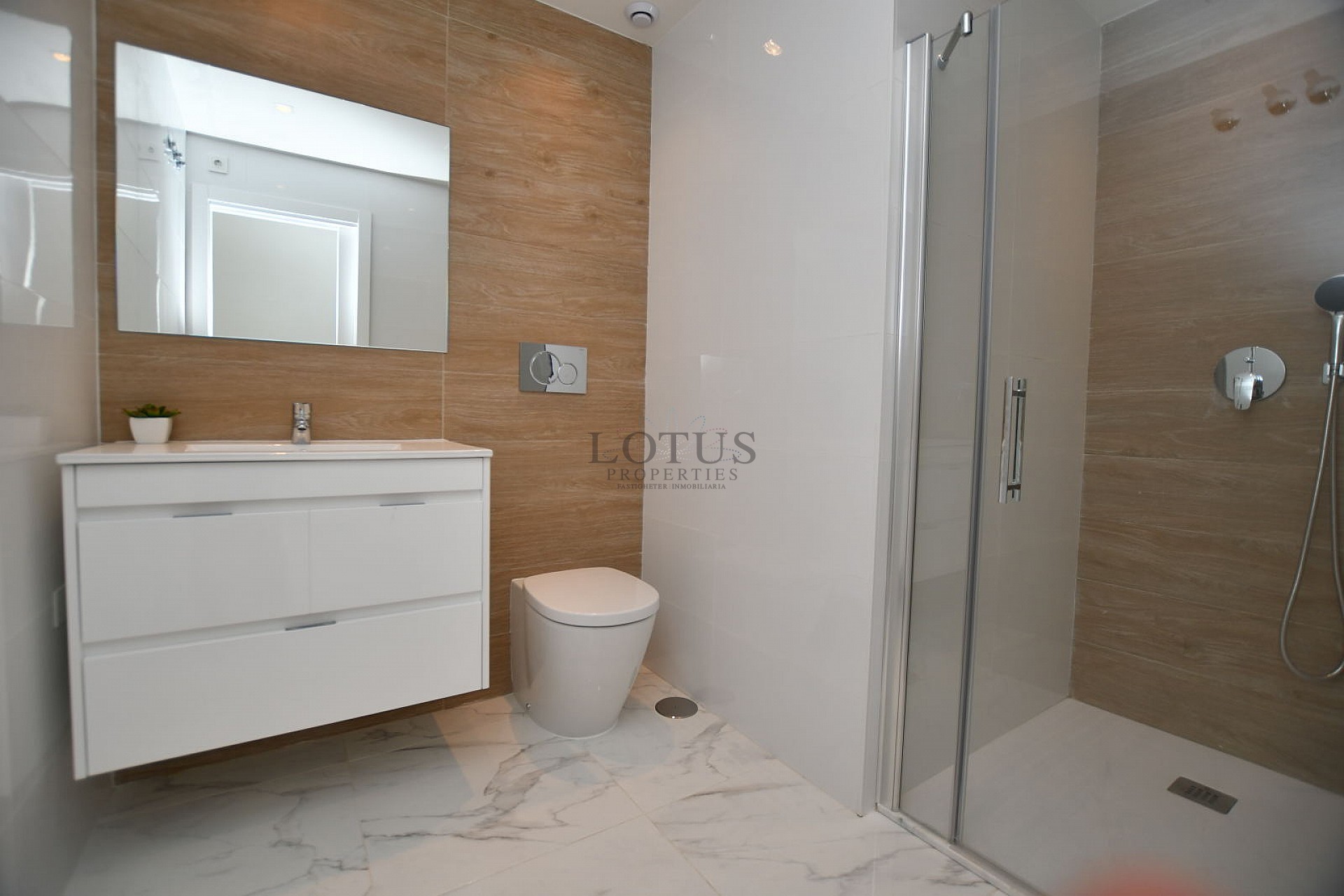 Первый этаж в красивом жилом районе Sol Natura - Lotus Properties