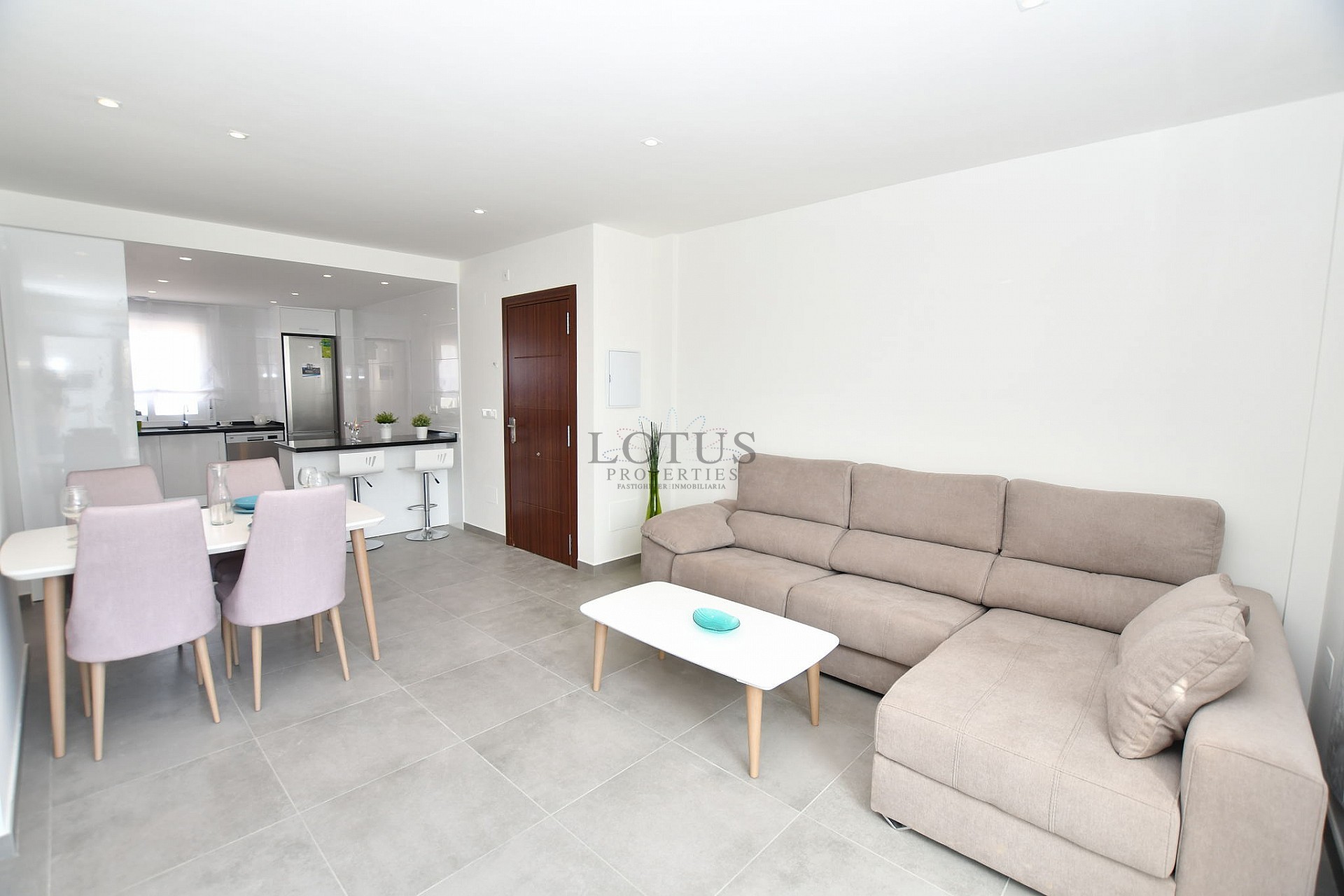 Пентхаус в красивом жилом районе Sol Natura - Lotus Properties