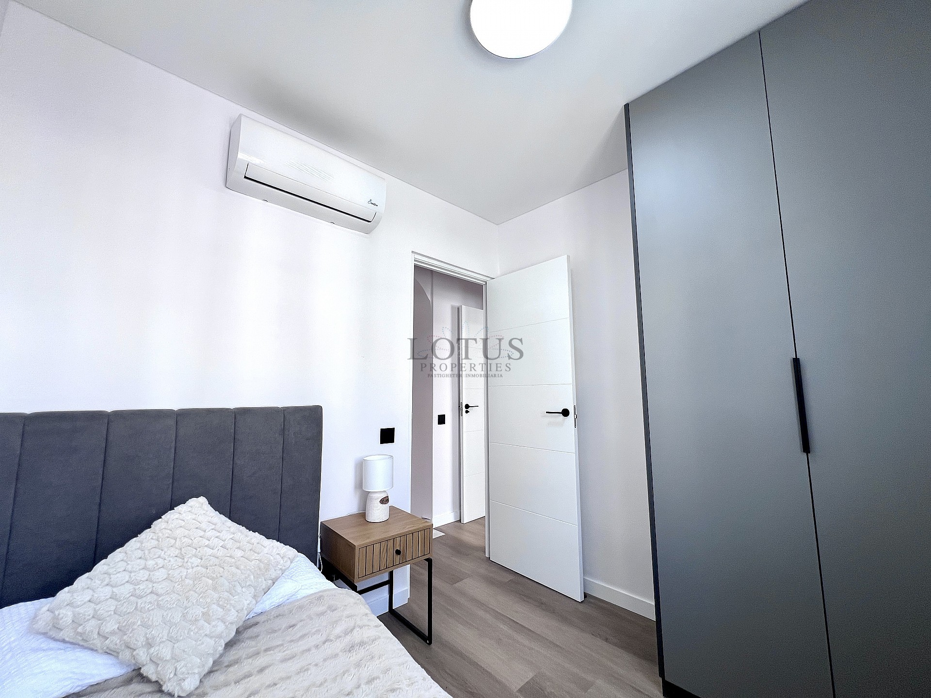 Completely renovated house in Calas Blancas, Torrevieja - Lotus Properties