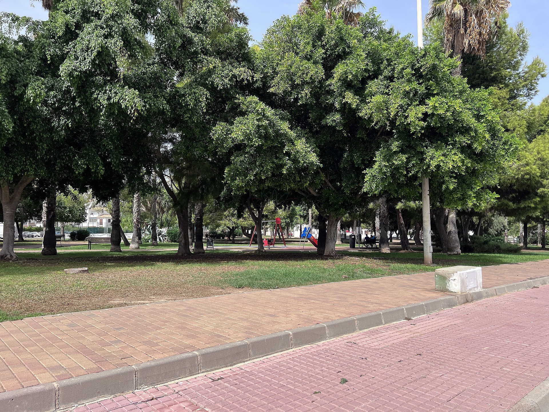 Completely renovated house in Calas Blancas, Torrevieja - Lotus Properties