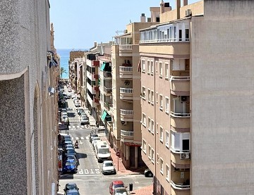 3-BEDROOM APARTMENT 450M FROM PLAYA DEL CURA. - Lotus Properties